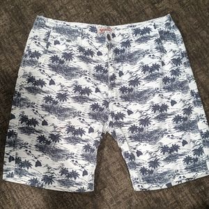 Navy/White Hawaiian Shorts